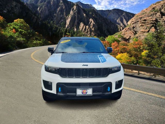 2022 Jeep Grand Cherokee 4xe Trailhawk