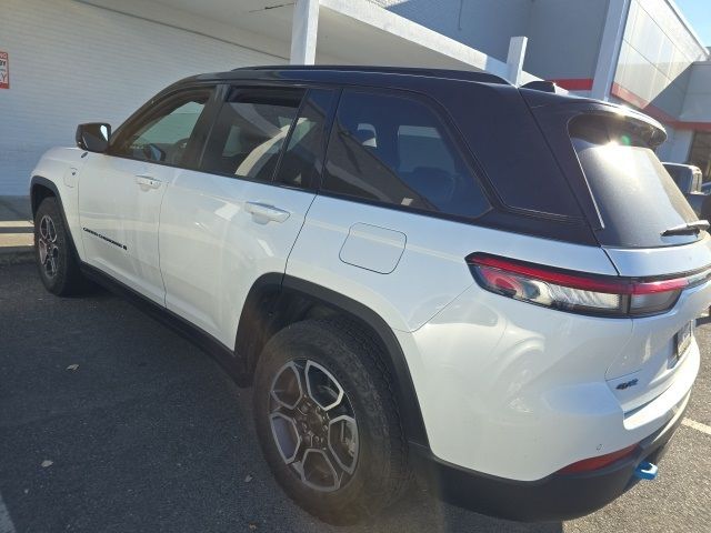 2022 Jeep Grand Cherokee 4xe Trailhawk