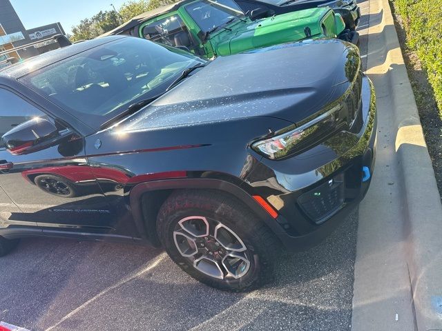 2022 Jeep Grand Cherokee 4xe Trailhawk