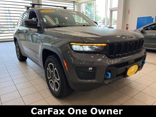 2022 Jeep Grand Cherokee 4xe Trailhawk