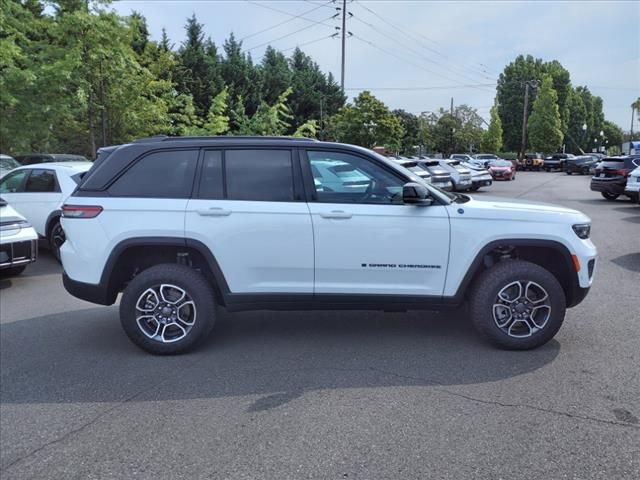 2022 Jeep Grand Cherokee 4xe Trailhawk