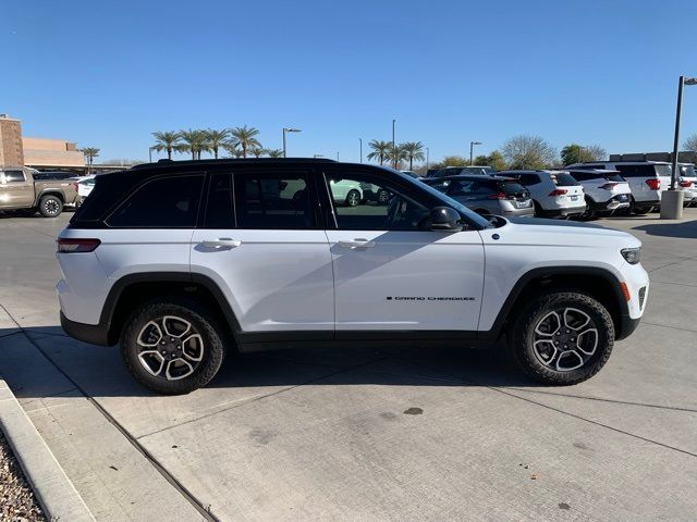 2022 Jeep Grand Cherokee 4xe Trailhawk