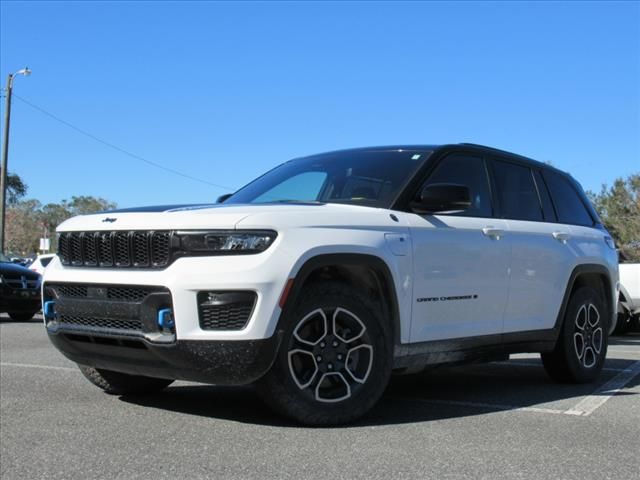 2022 Jeep Grand Cherokee 4xe Trailhawk