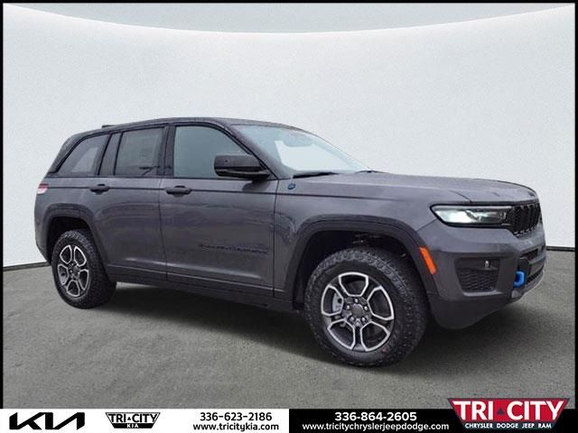 2022 Jeep Grand Cherokee 4xe Trailhawk