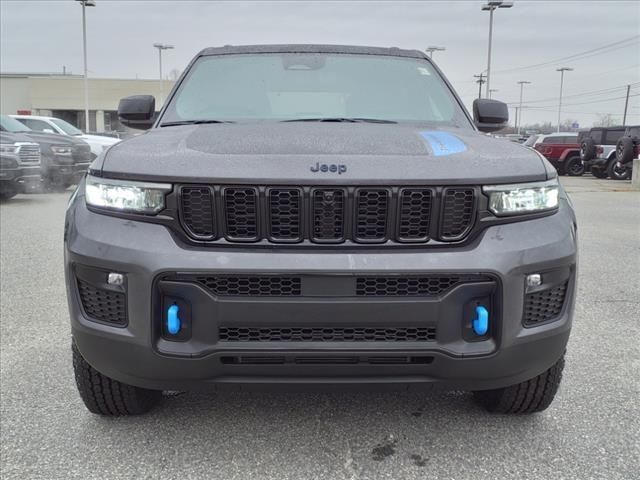 2022 Jeep Grand Cherokee 4xe Trailhawk