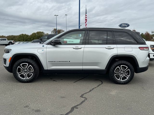 2022 Jeep Grand Cherokee 4xe Trailhawk