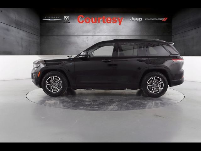 2022 Jeep Grand Cherokee 4xe Trailhawk