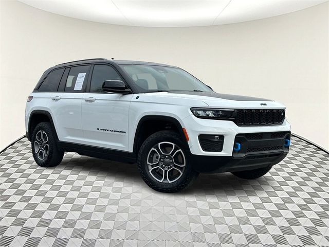 2022 Jeep Grand Cherokee 4xe Trailhawk