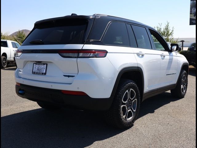 2022 Jeep Grand Cherokee 4xe Trailhawk