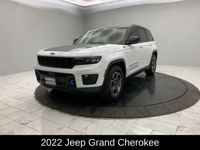 2022 Jeep Grand Cherokee 4xe Trailhawk