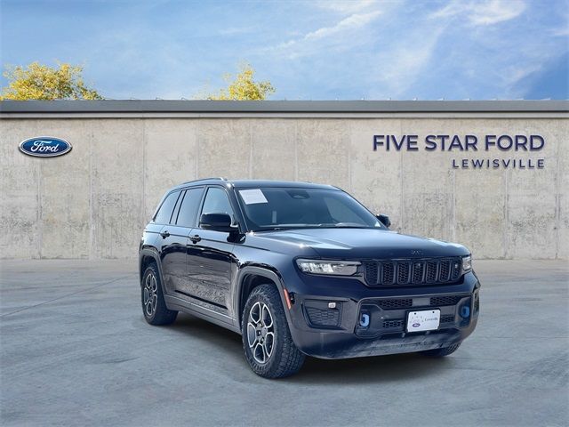 2022 Jeep Grand Cherokee 4xe Trailhawk