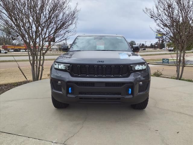 2022 Jeep Grand Cherokee 4xe Trailhawk