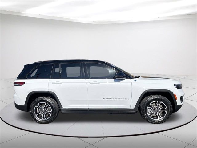 2022 Jeep Grand Cherokee 4xe Trailhawk