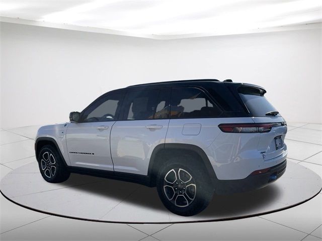 2022 Jeep Grand Cherokee 4xe Trailhawk