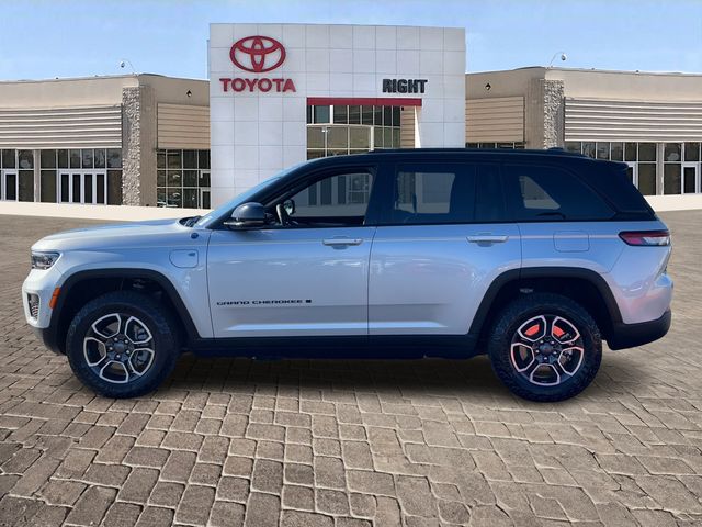 2022 Jeep Grand Cherokee 4xe Trailhawk