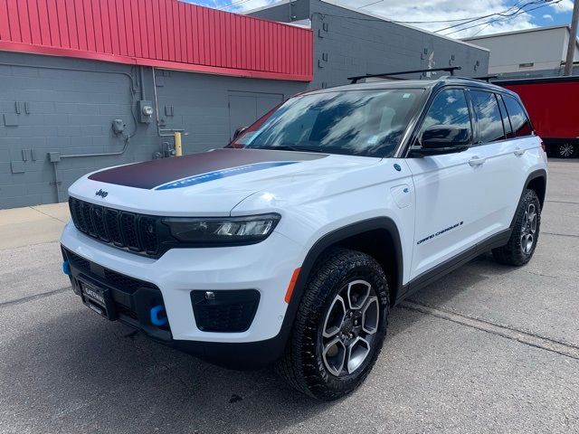 2022 Jeep Grand Cherokee 4xe Trailhawk