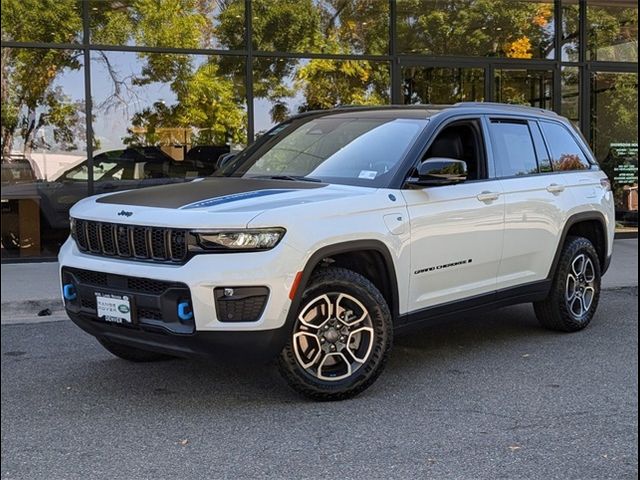 2022 Jeep Grand Cherokee 4xe Trailhawk