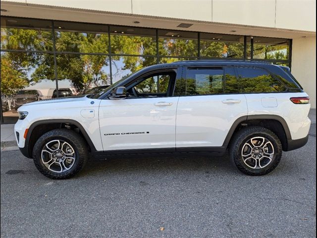 2022 Jeep Grand Cherokee 4xe Trailhawk