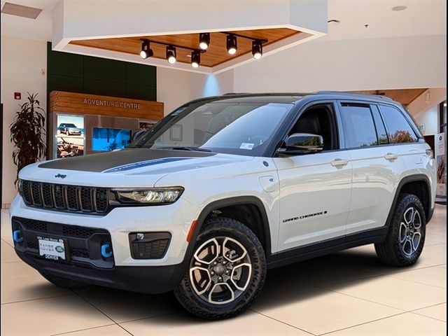 2022 Jeep Grand Cherokee 4xe Trailhawk