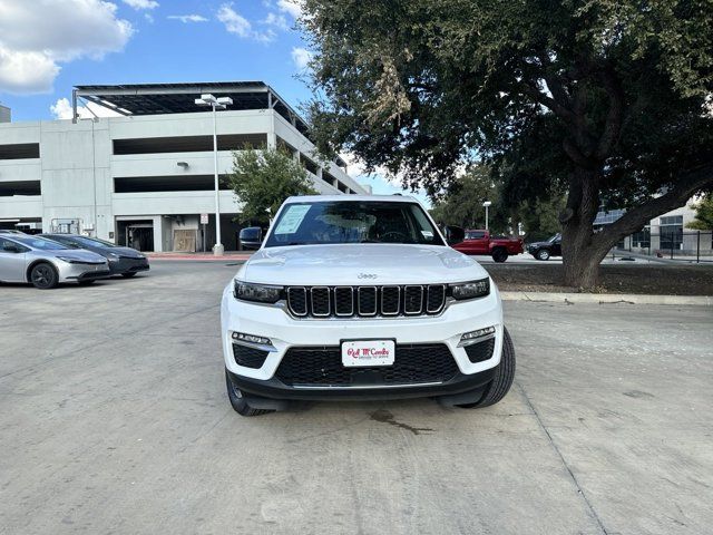 2022 Jeep Grand Cherokee 4xe Base