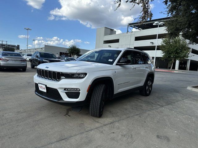 2022 Jeep Grand Cherokee 4xe Base