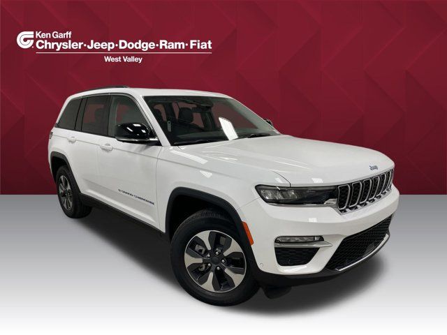 2022 Jeep Grand Cherokee 4xe Base