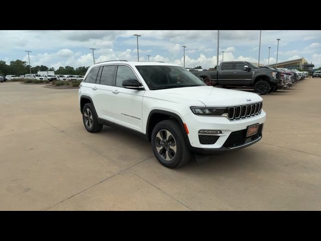 2022 Jeep Grand Cherokee 4xe Base