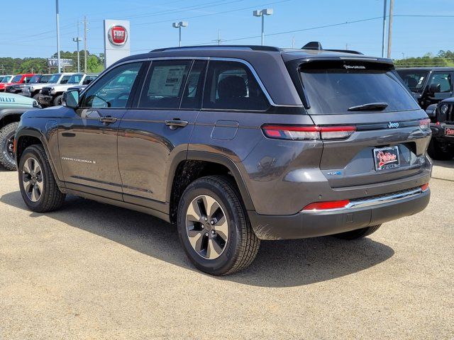 2022 Jeep Grand Cherokee 4xe Base