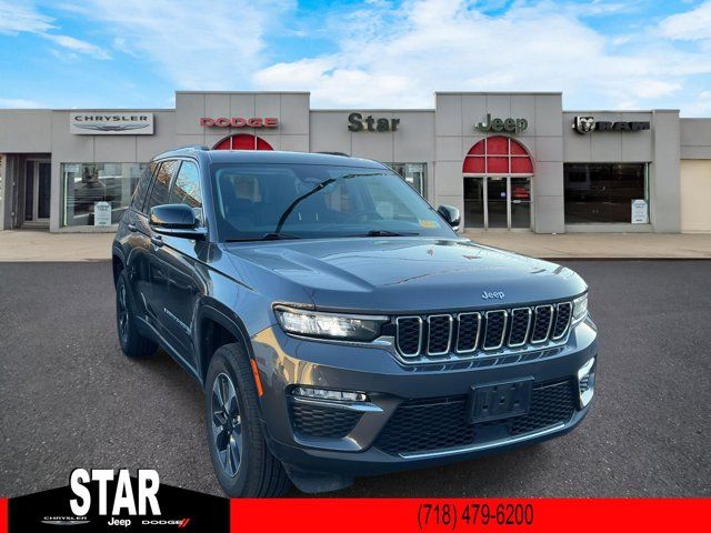 2022 Jeep Grand Cherokee 4xe Base