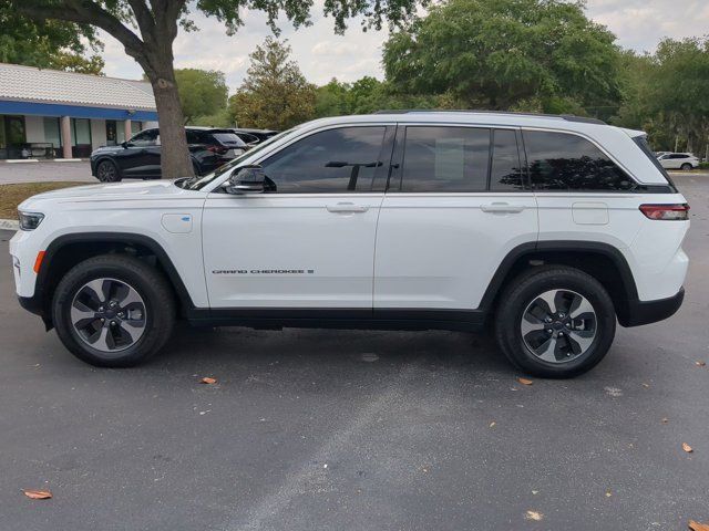 2022 Jeep Grand Cherokee 4xe Base