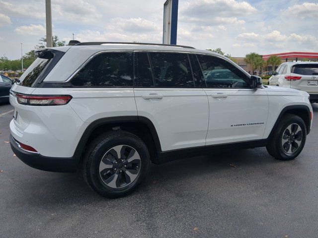 2022 Jeep Grand Cherokee 4xe Base