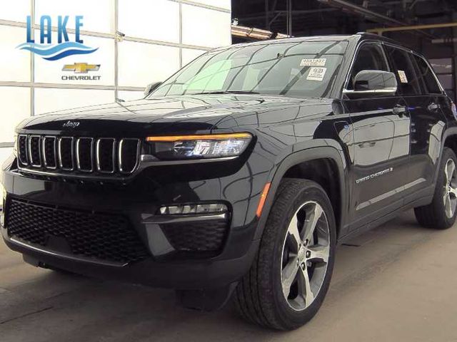 2022 Jeep Grand Cherokee 4xe Base