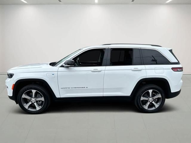 2022 Jeep Grand Cherokee 4xe Base