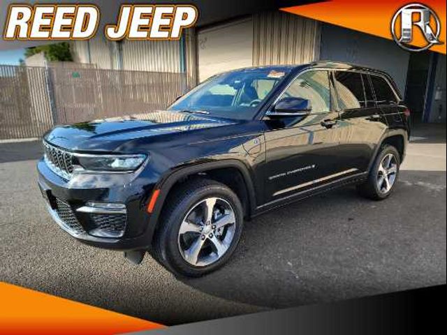 2022 Jeep Grand Cherokee 4xe Base