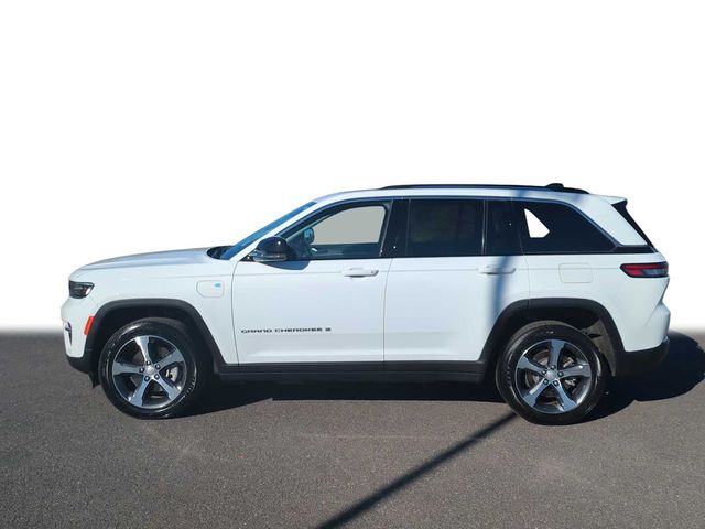 2022 Jeep Grand Cherokee 4xe Base