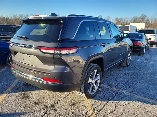 2022 Jeep Grand Cherokee 4xe Base