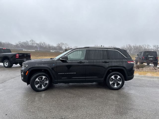 2022 Jeep Grand Cherokee 4xe Base