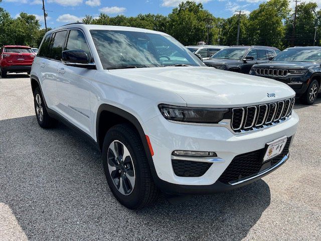 2022 Jeep Grand Cherokee 4xe Base