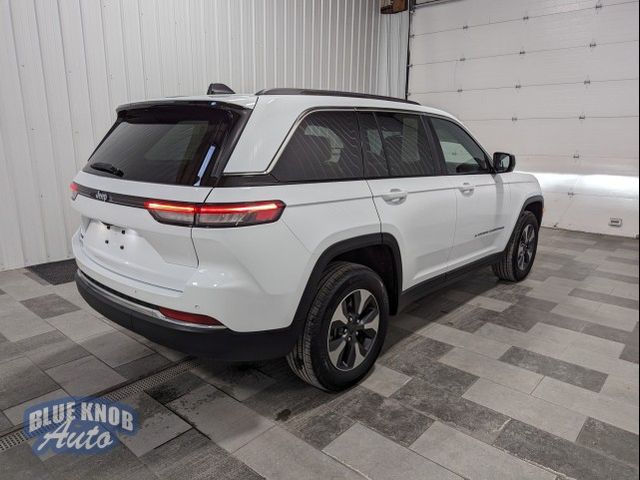 2022 Jeep Grand Cherokee 4xe Base