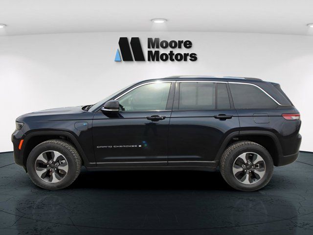 2022 Jeep Grand Cherokee 4xe Base