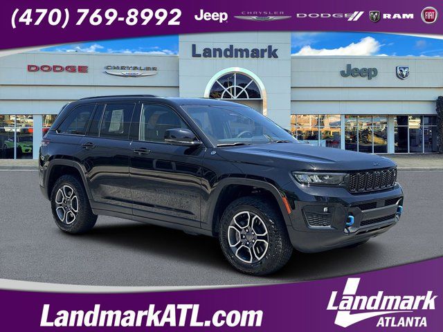 2022 Jeep Grand Cherokee 4xe Trailhawk