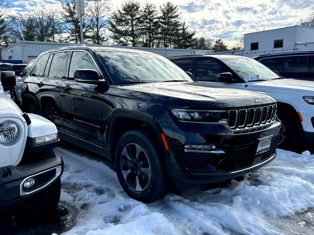 2022 Jeep Grand Cherokee 4xe Base