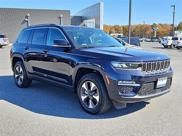 2022 Jeep Grand Cherokee 4xe Base