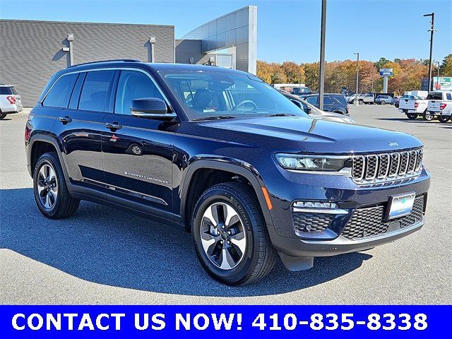 2022 Jeep Grand Cherokee 4xe Base