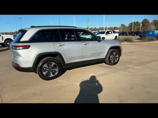 2022 Jeep Grand Cherokee 4xe Base