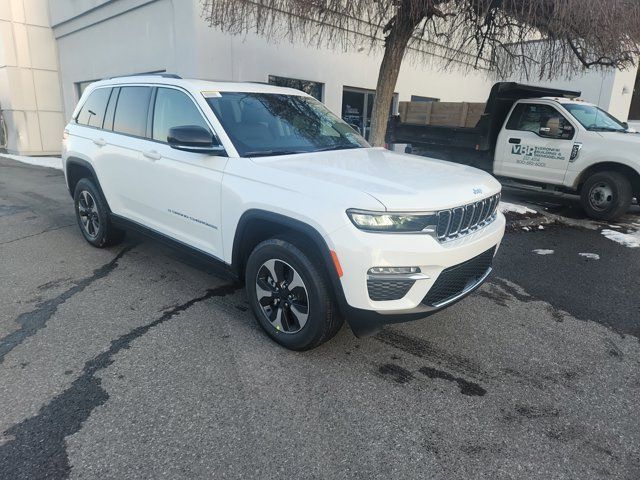 2022 Jeep Grand Cherokee 4xe Base