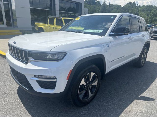 2022 Jeep Grand Cherokee 4xe Base