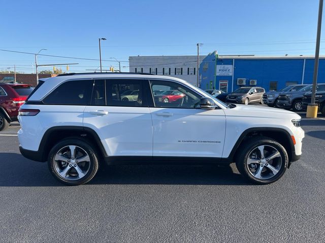 2022 Jeep Grand Cherokee 4xe Base