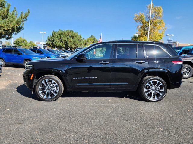 2022 Jeep Grand Cherokee 4xe Overland