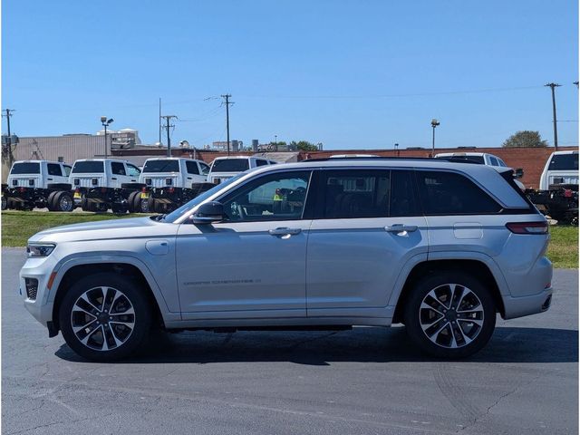 2022 Jeep Grand Cherokee 4xe Overland